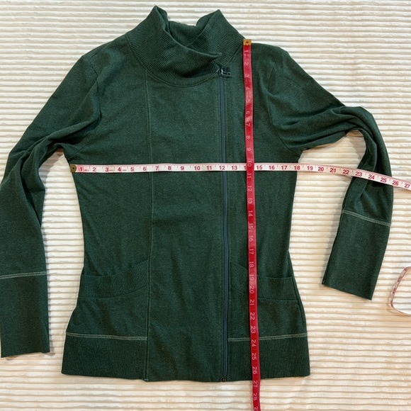 Lur Green Asymmetrical Long Sleeve Zip Up Sweatshirt Tunic Length Medium - Picture 3 of 9